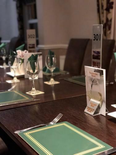 The Racehorses Hotel
