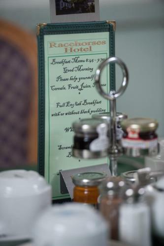 The Racehorses Hotel