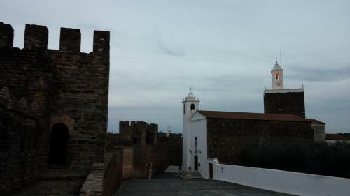Hostal Alandroal Guest House - Solar De Charme