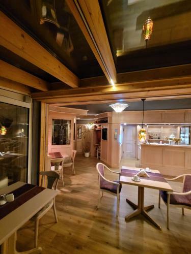 Ambiente Hotel & Restaurant