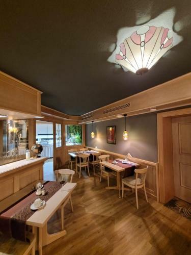 Ambiente Hotel & Restaurant