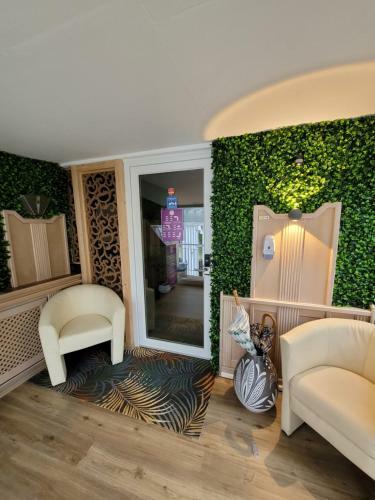 Ambiente Hotel & Restaurant