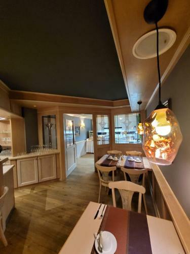 Ambiente Hotel & Restaurant