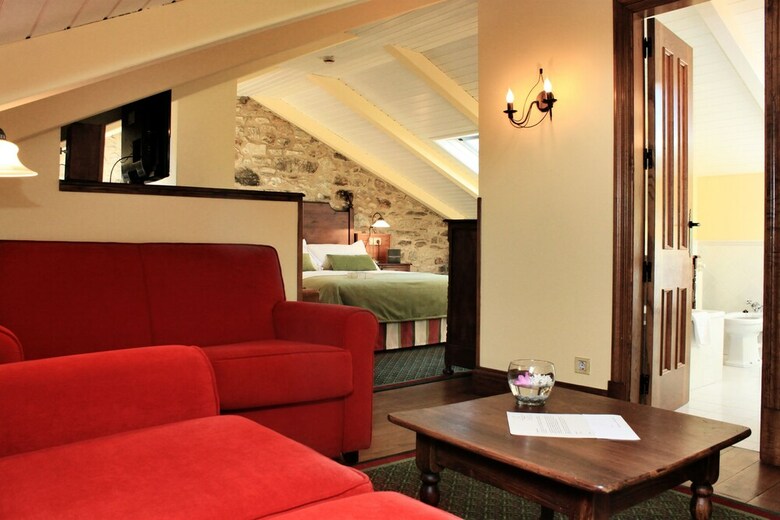 Hotel Virxe Da Cerca
