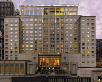 Hotel Peninsula