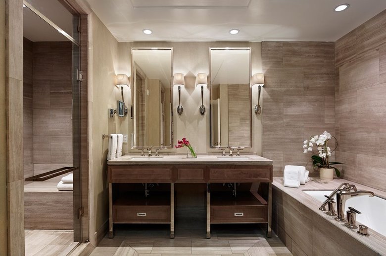The Rittenhouse Hotel (deluxe)