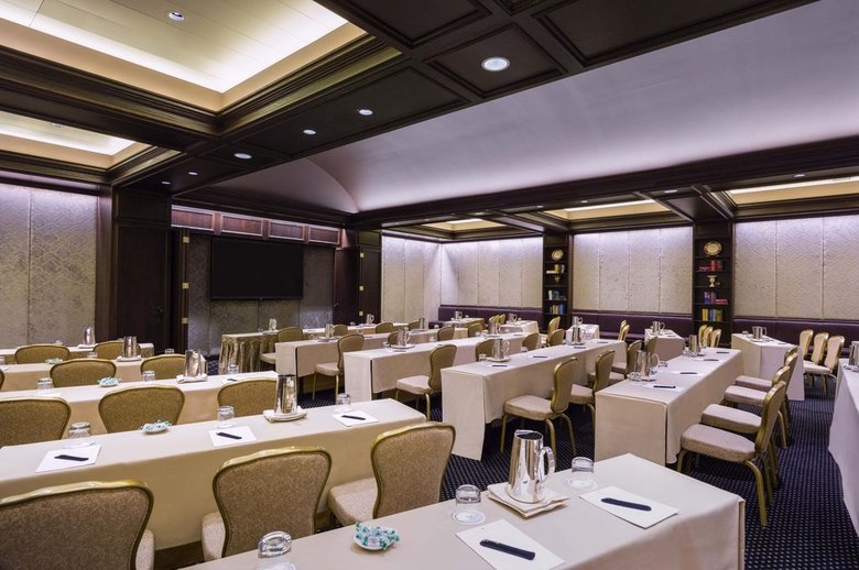 The Rittenhouse Hotel (deluxe)