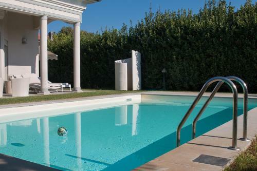 Villa Versilia Sains Souci