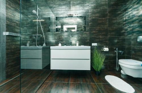Vip Apartment On Malinovskogo 8a