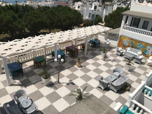 Bahama Art Hotel