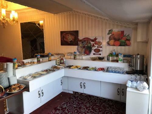 Ch Azade Hotel