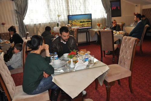 Ch Azade Hotel