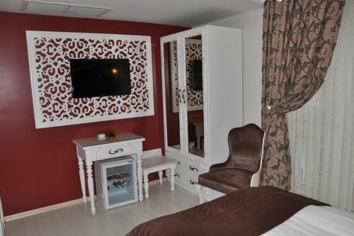 Ch Azade Hotel