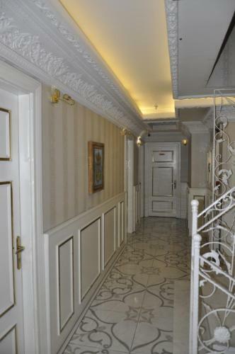 Ch Azade Hotel