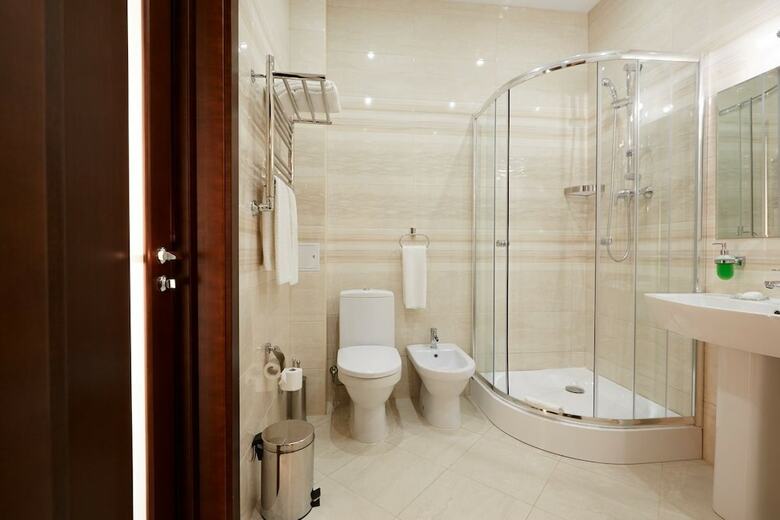 Birch Yard Hotel