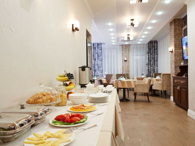 Birch Yard Hotel