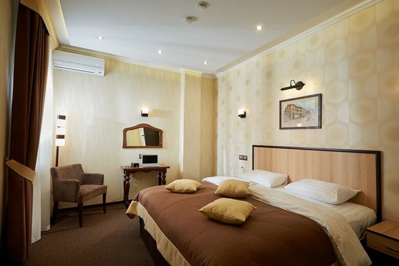 Birch Yard Hotel