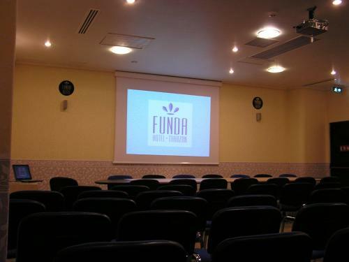Funda Hotel