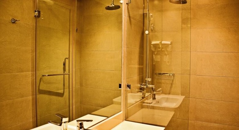 Amber Hotel