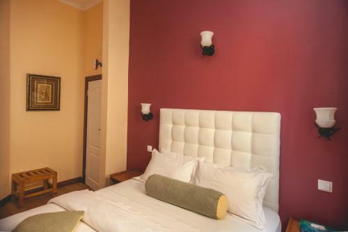 Hostal Palmeiras Guest House Maputo