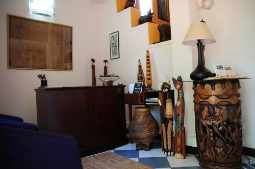 Hostal Palmeiras Guest House Maputo