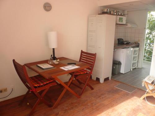 Boom Apartments