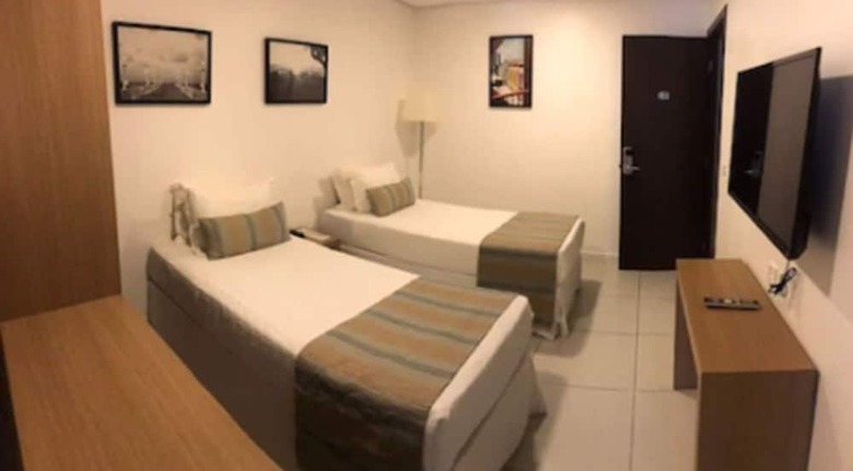 Crocobeach Hotel