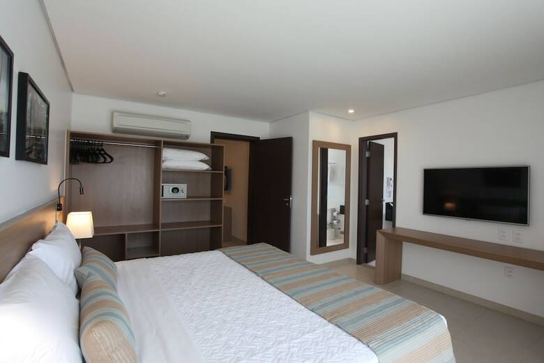 Crocobeach Hotel