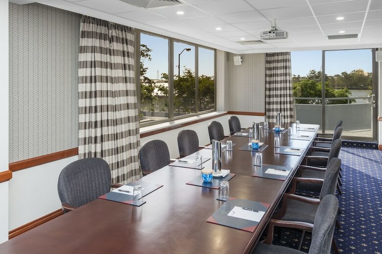 Hotel Brisbane Riverview (executive)