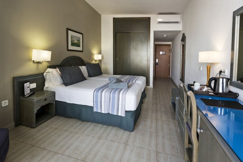 Hotel Catalonia Ses Estaques- Adults Only