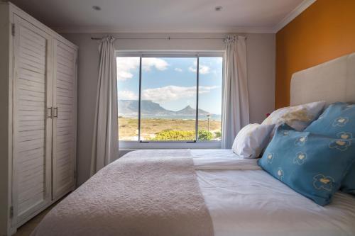 Hostal Ocean 12 Guesthouse