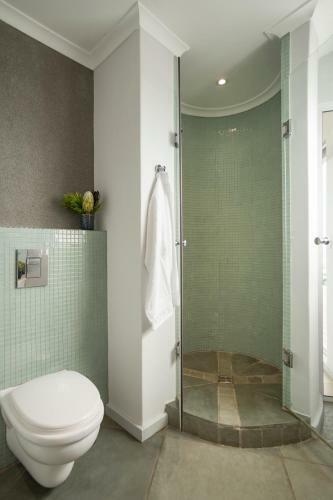 Hostal Ocean 12 Guesthouse