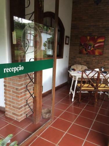 Hostal Pousada Das Brom�lias