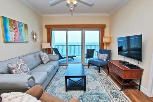 Apartamento Crystal Tower 1608
