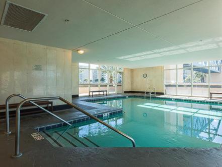 Apartamento Crystal Tower 1608