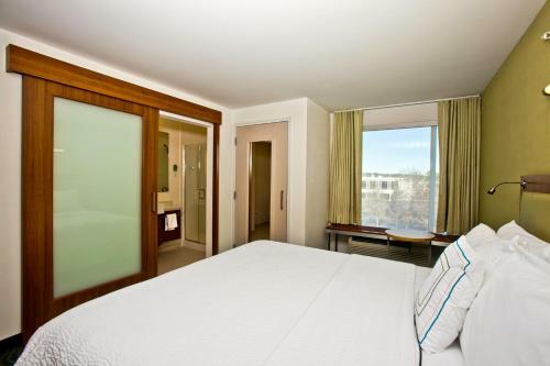 Hotel Springhill Suites By Marriott Mobile West
