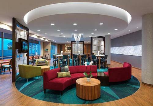 Hotel Springhill Suites By Marriott Mobile West