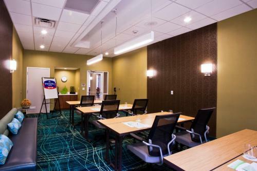 Hotel Springhill Suites By Marriott Mobile West