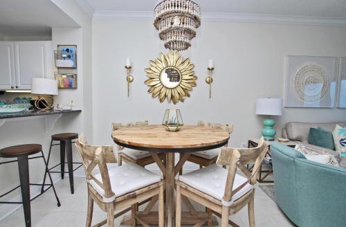 Apartamento Crystal Tower 1002