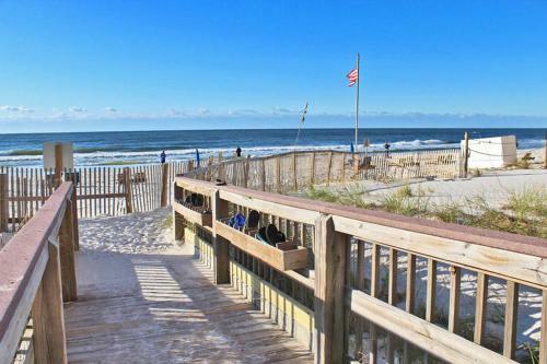 Apartamento Crystal Shores West 605