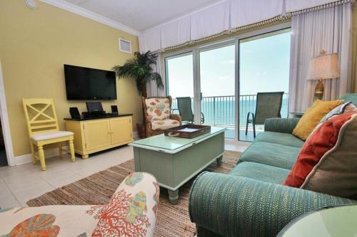 Apartamento Crystal Shores West 605