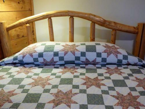 Bed & Breakfast Juneberry Lodge