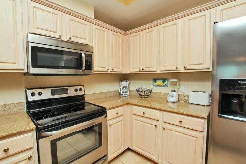 Apartamento Crystal Shores West 207