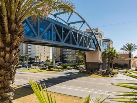 Apartamento Crystal Tower 401