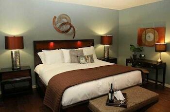 The Tavern Hotel