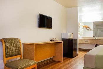 Motel 6 Tempe- Asu