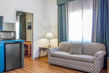 Motel 6 Tempe- Asu