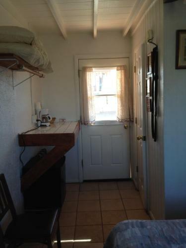 Motel Sagebrush Inn