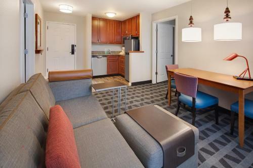 Hotel Towneplace Suites By Marriott Bentonville Rogers