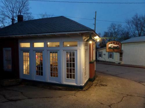 Texaco Bungalow Vacation Rentals